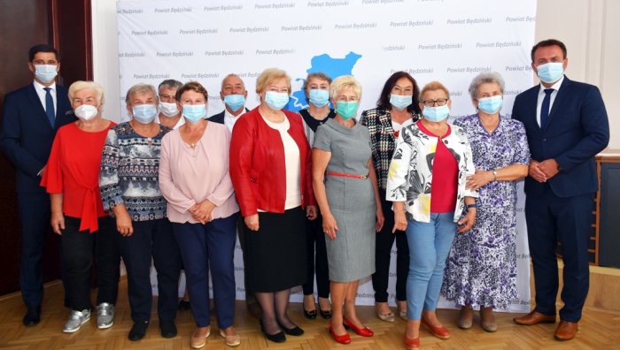 Laureaci I Powiatowgo Konkursu Samorządowego dla Seniorów ze Starostą i Wicestarostą