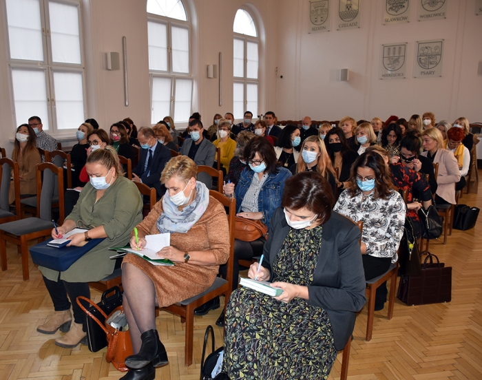 Uczestnicy spotkania wysłuchali wykładu