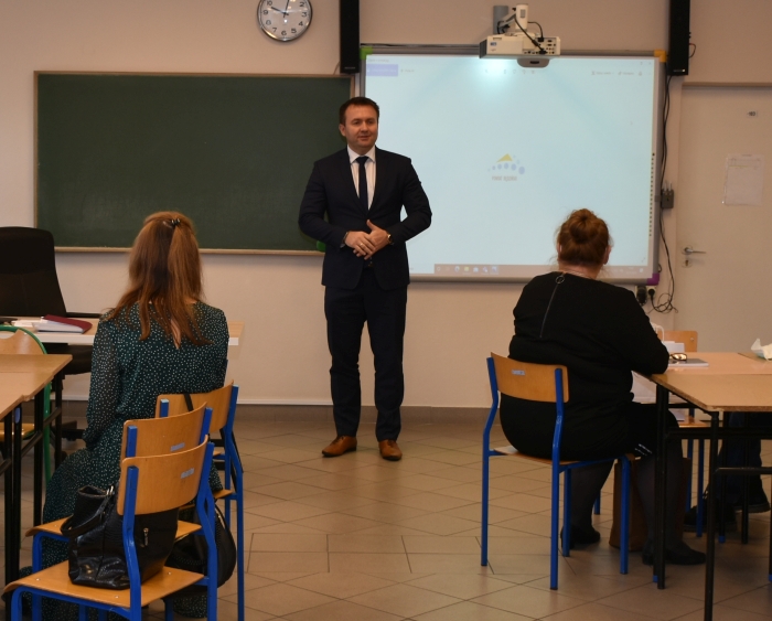 Starosta Będziński Sebastian Szaleniec wziął udział w panelu „Droga ku przyszłości – planowanie ścieżki zawodowej” Starosta Będziński Sebastian Szaleniec wziął udział w panelu „Droga ku przyszłości – planowanie ścieżki zawodowej”